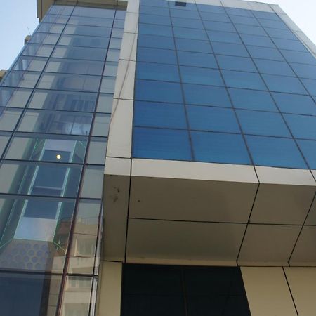 Hotel Lilawati Grand Guwahati Exterior foto