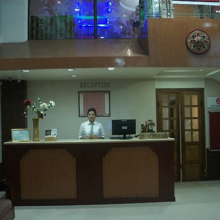 Hotel Lilawati Grand Guwahati Exterior foto
