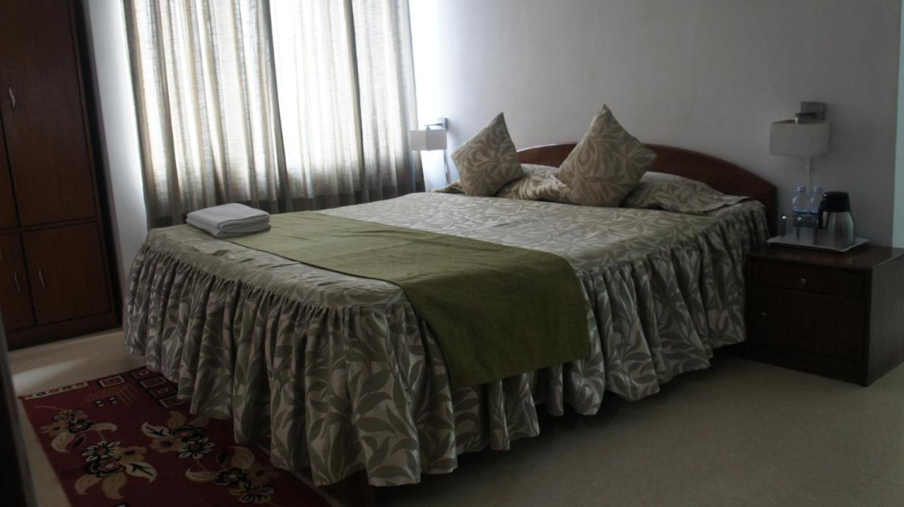 Hotel Lilawati Grand Guwahati Exterior foto