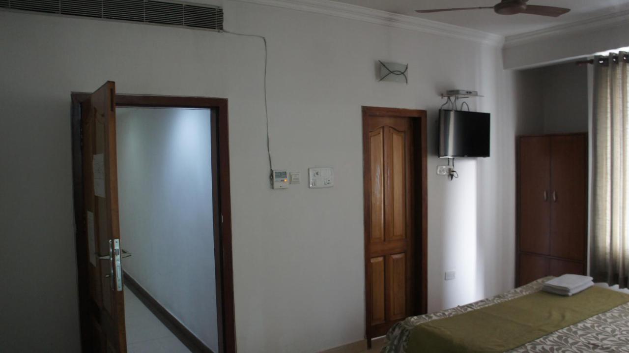 Hotel Lilawati Grand Guwahati Exterior foto