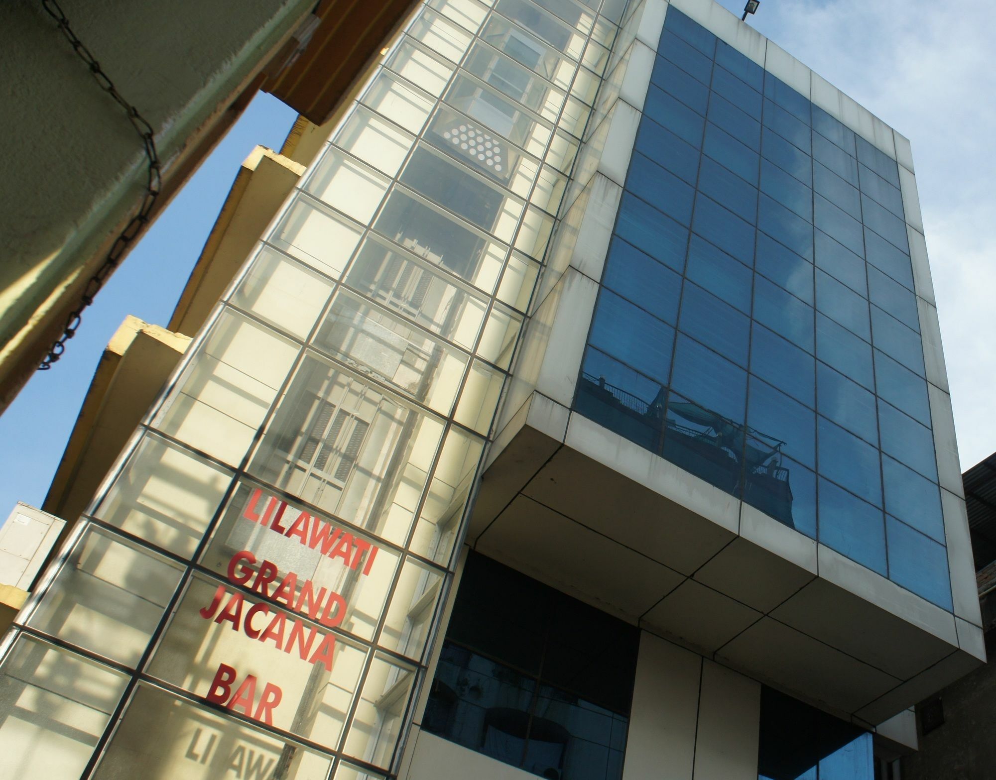 Hotel Lilawati Grand Guwahati Exterior foto