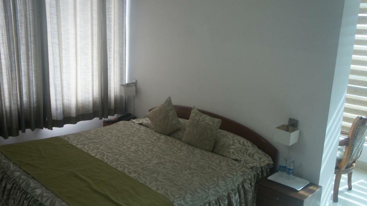 Hotel Lilawati Grand Guwahati Exterior foto