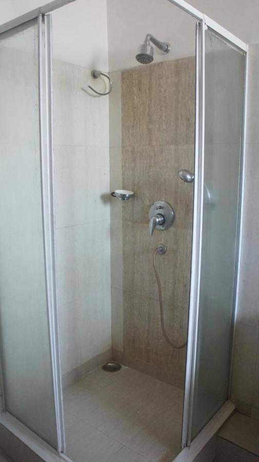 Hotel Lilawati Grand Guwahati Exterior foto