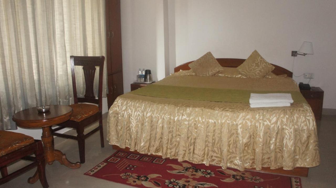 Hotel Lilawati Grand Guwahati Exterior foto